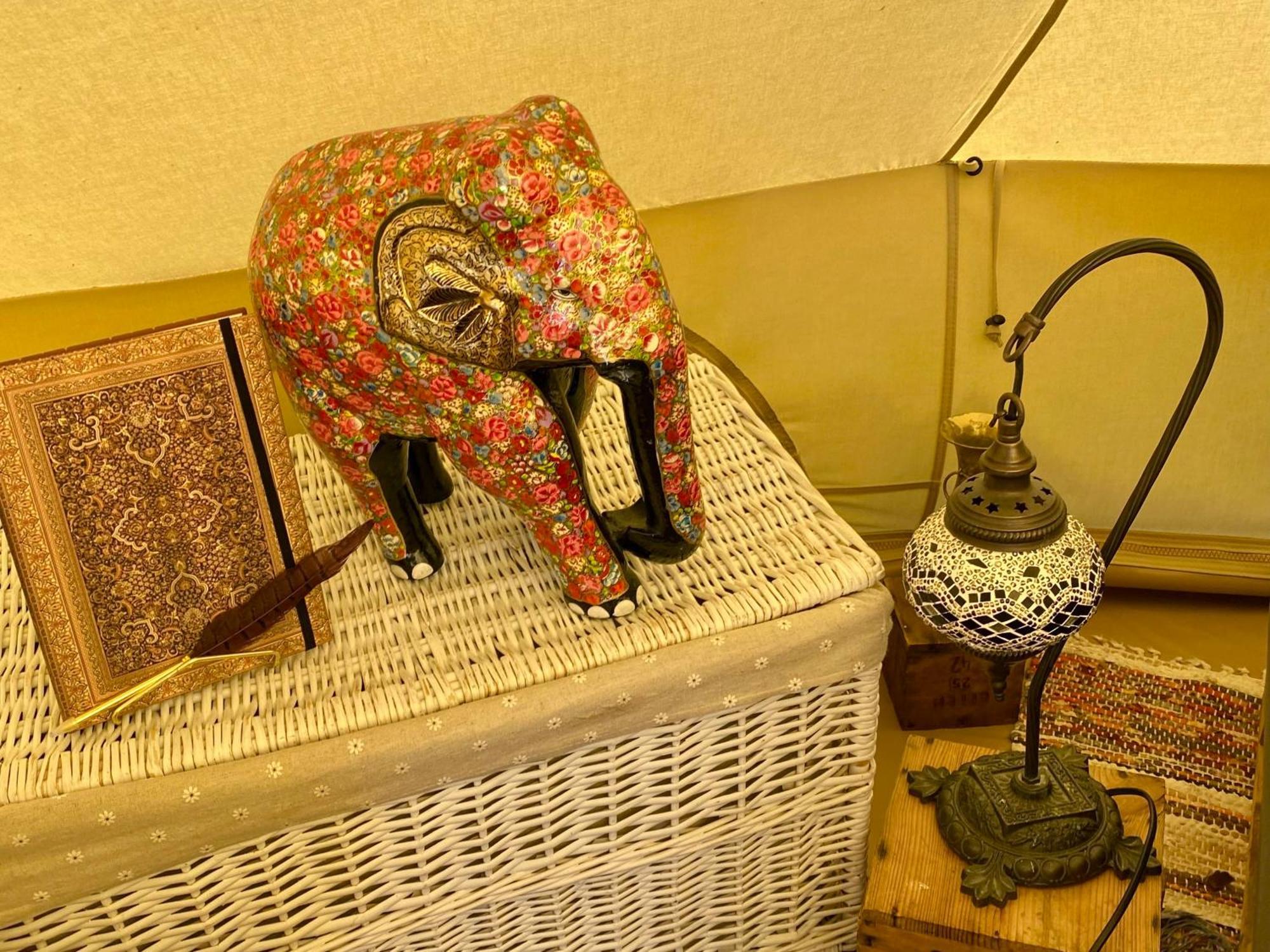 Soerby Glamping Hotel Klockrike Kültér fotó